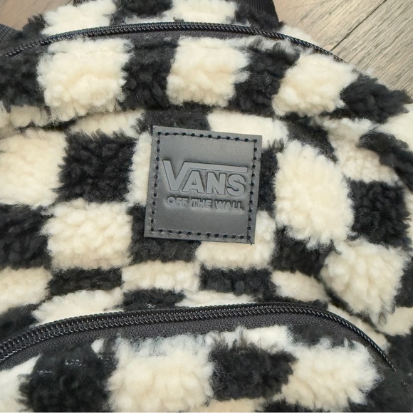 Vans black white faux fur mini backpack - Picture 3 of 5